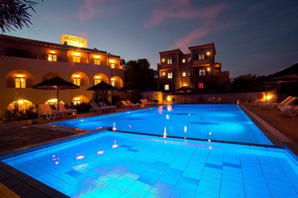 Angelina Boutique Escape Aparthotel Pérdika Kültér fotó