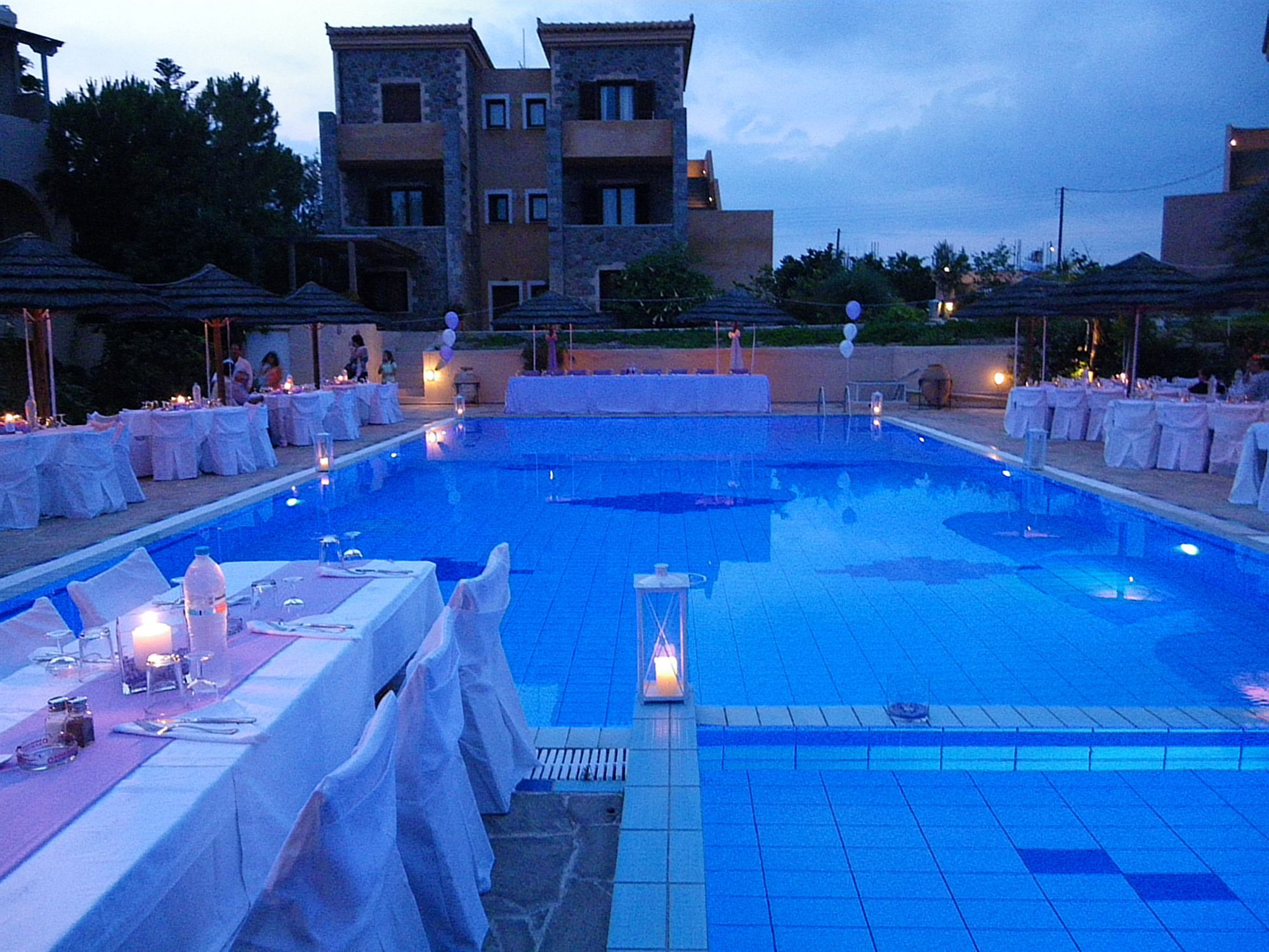 Angelina Boutique Escape Aparthotel Pérdika Kültér fotó